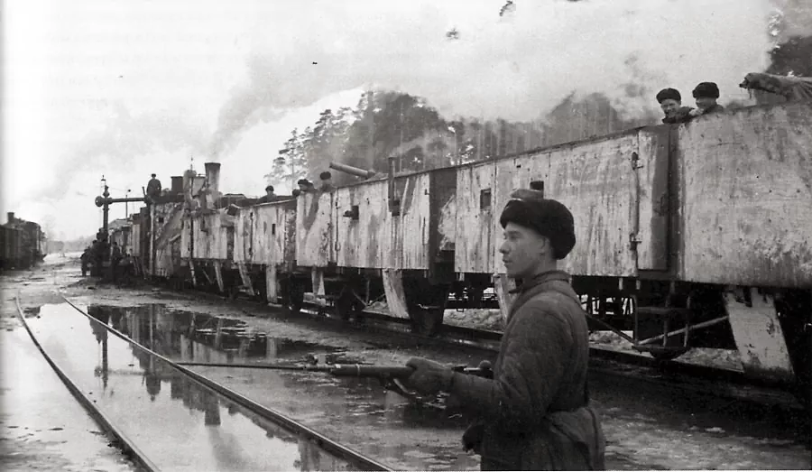 Бронепоезд Балтиец, станция Лебяжье